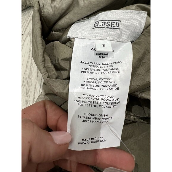 Closed Reversible Jacket Quilted Long‎ Sleeve | Metallic Green | Size Small - Picture 7 of 16